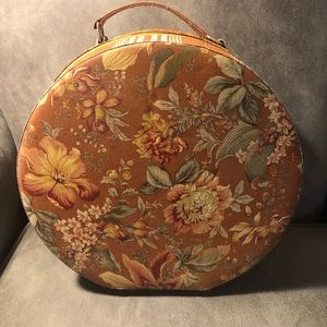 Floral fabric hat box/ makeup box/luggage